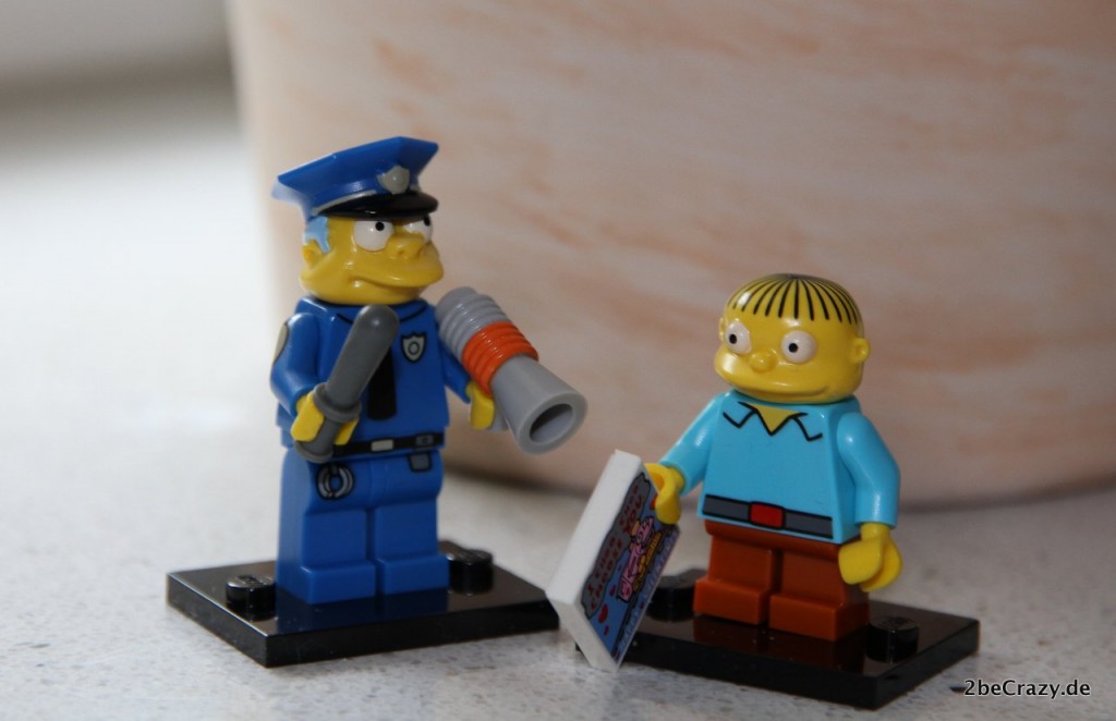 familie-wiggum-simpsons-ralph-lego